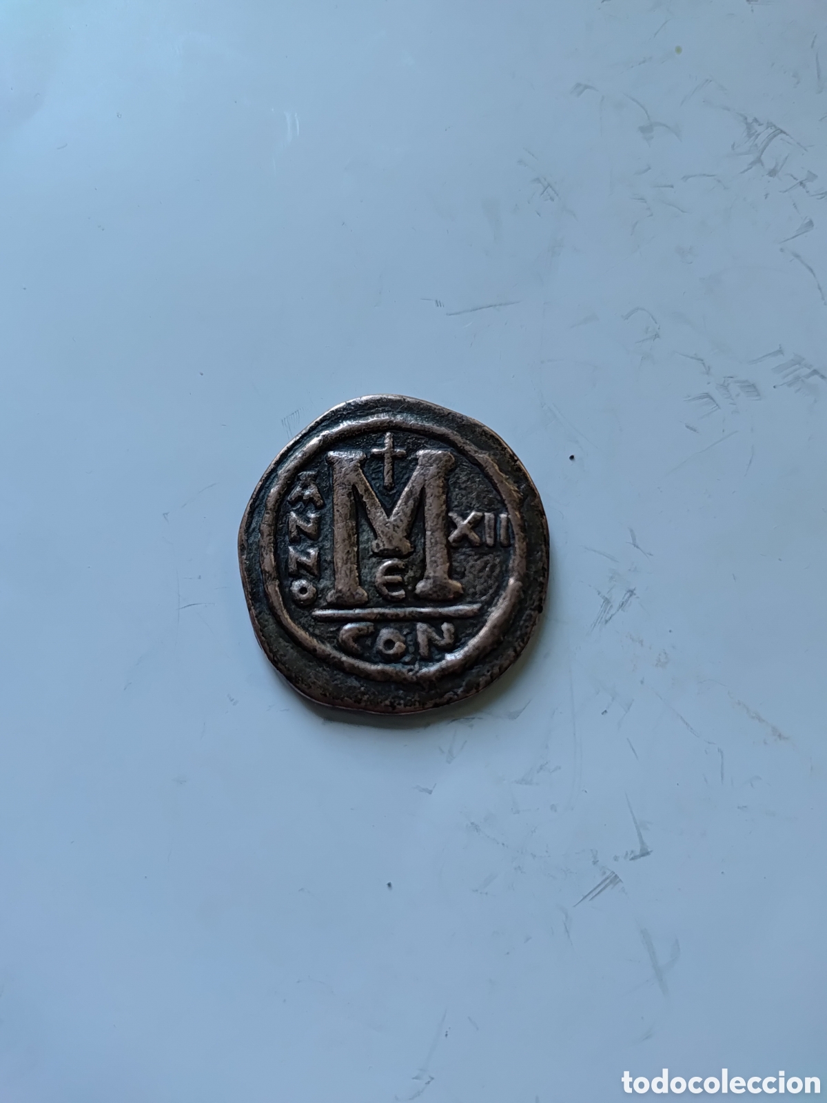 Monedas Imperio romano: 40 Follis JusticianoI - Foto 1