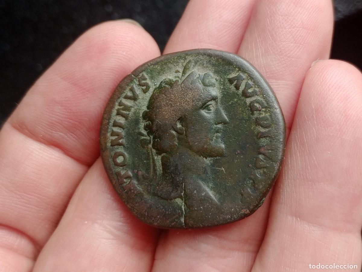 Monedas Imperio romano: Sestercio de Antonino P&iacute;o. Loba - Foto 2