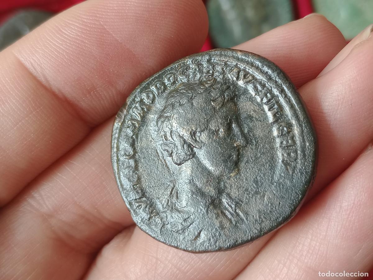 Monedas Imperio romano: Excelente sestercio de C&oacute;modo. Commodus, as Caesar, &AElig; Sestertius - Foto 1