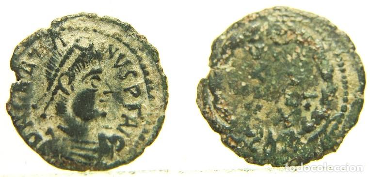 Monedas Imperio romano: Moneda del Emperador Graciano - Foto 1