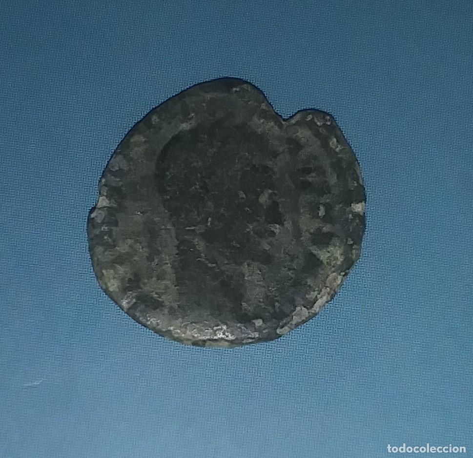Monedas Imperio romano: Moneda romana de constan - Foto 1