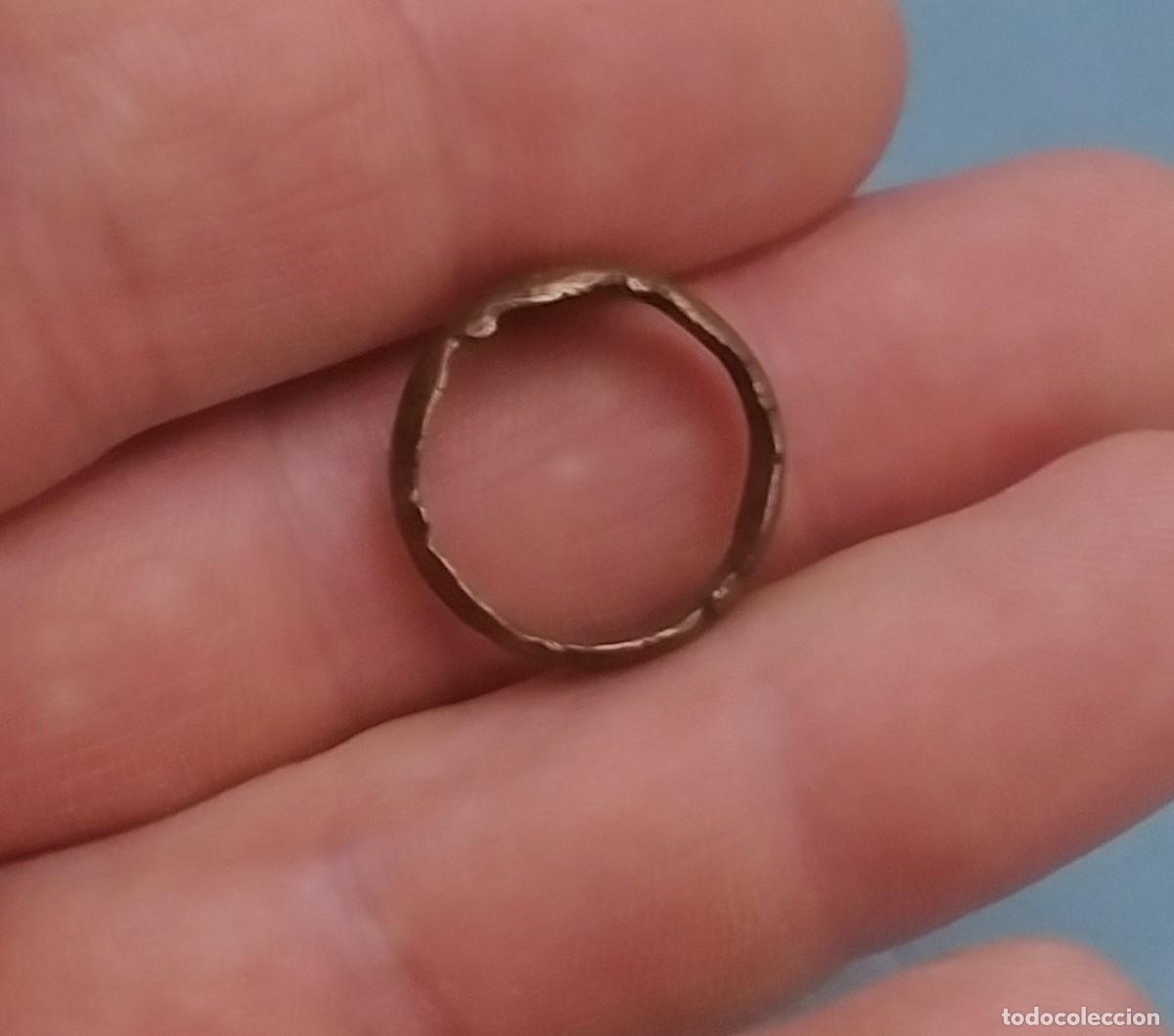 Monedas Imperio romano: Anillo de bronce de epoca visigoda - Foto 5