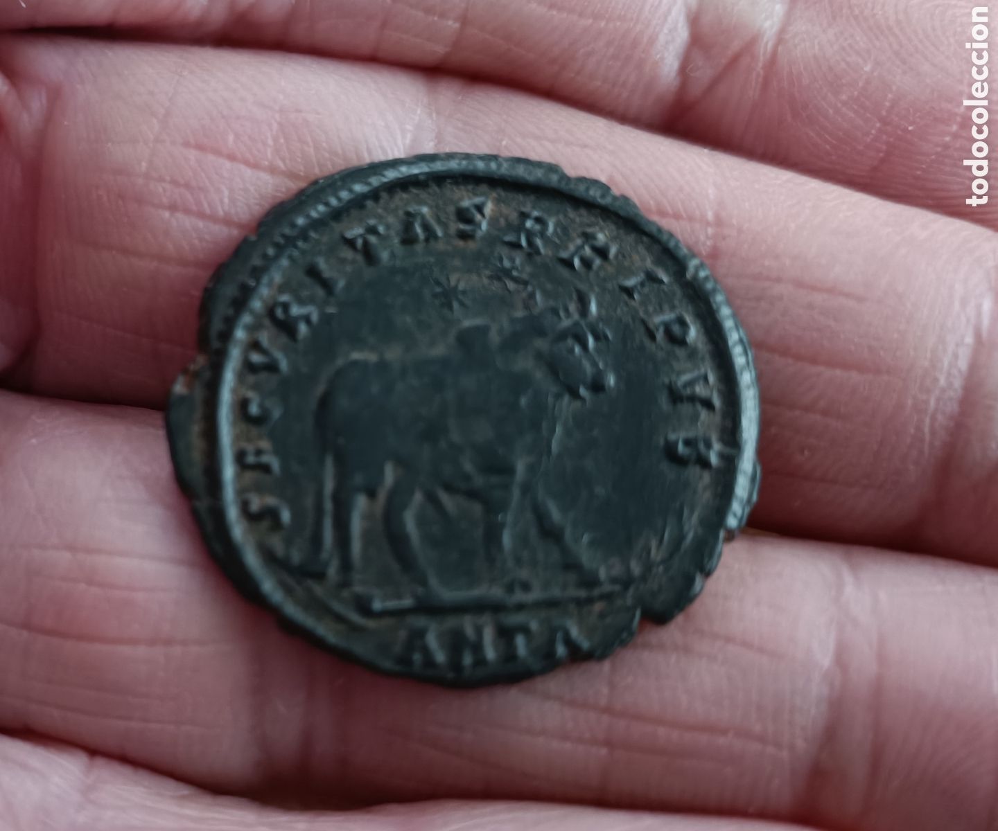 Monedas Imperio romano: DOBLE MAIORINA ROMANA - Foto 3