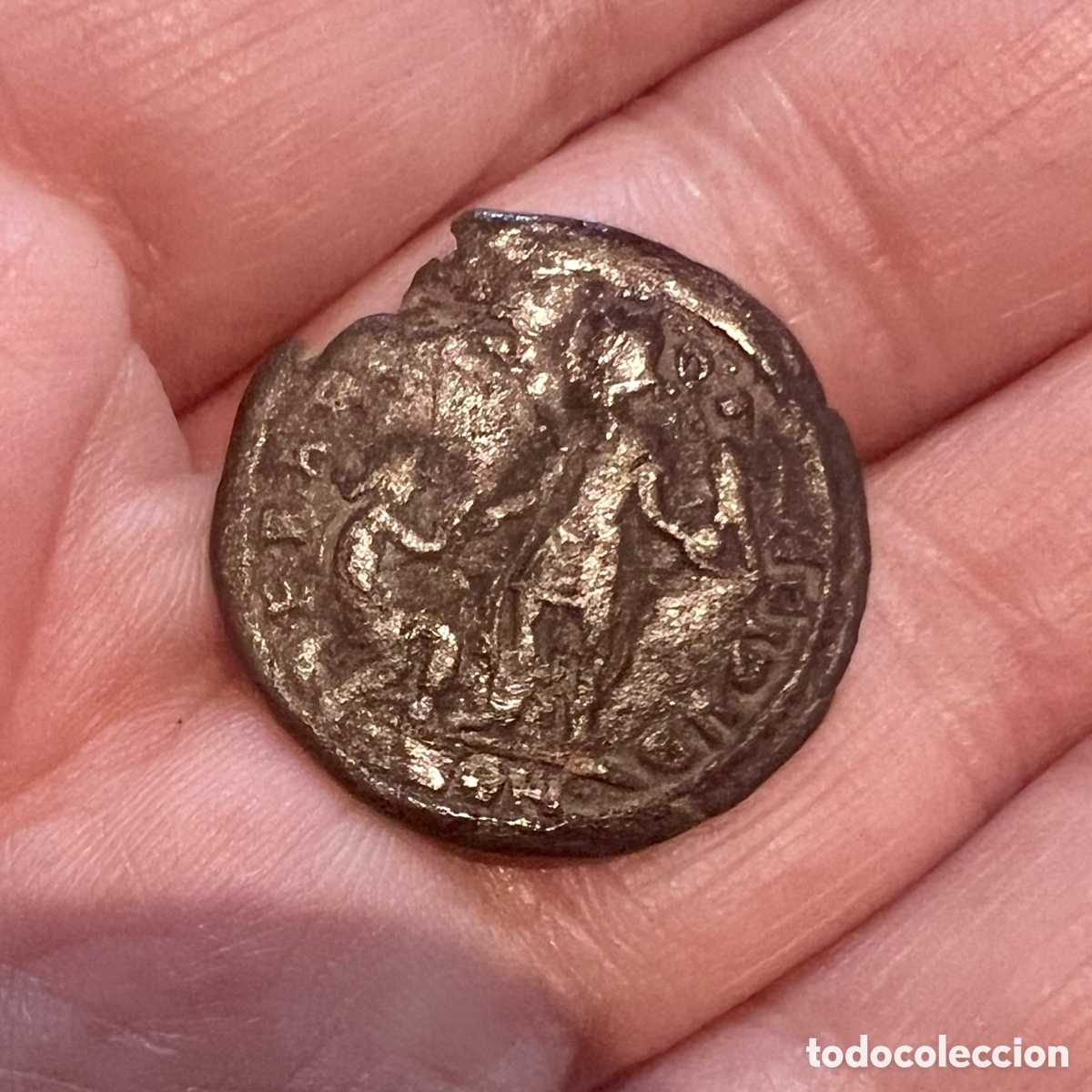 Monedas Imperio romano: Graciano, AE2, Arles. 378-383 dc. CECA PCON. - Foto 2