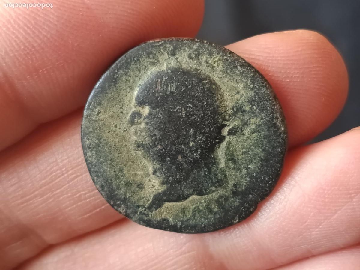Monedas Imperio romano: As de Vespasiano. Victoria - Foto 1