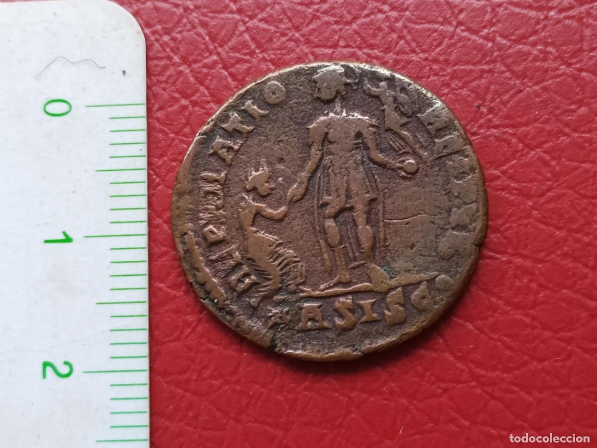 Monedas Imperio romano: FOLLIS DE VALENTINIANO I. 364-367 DC - Foto 2