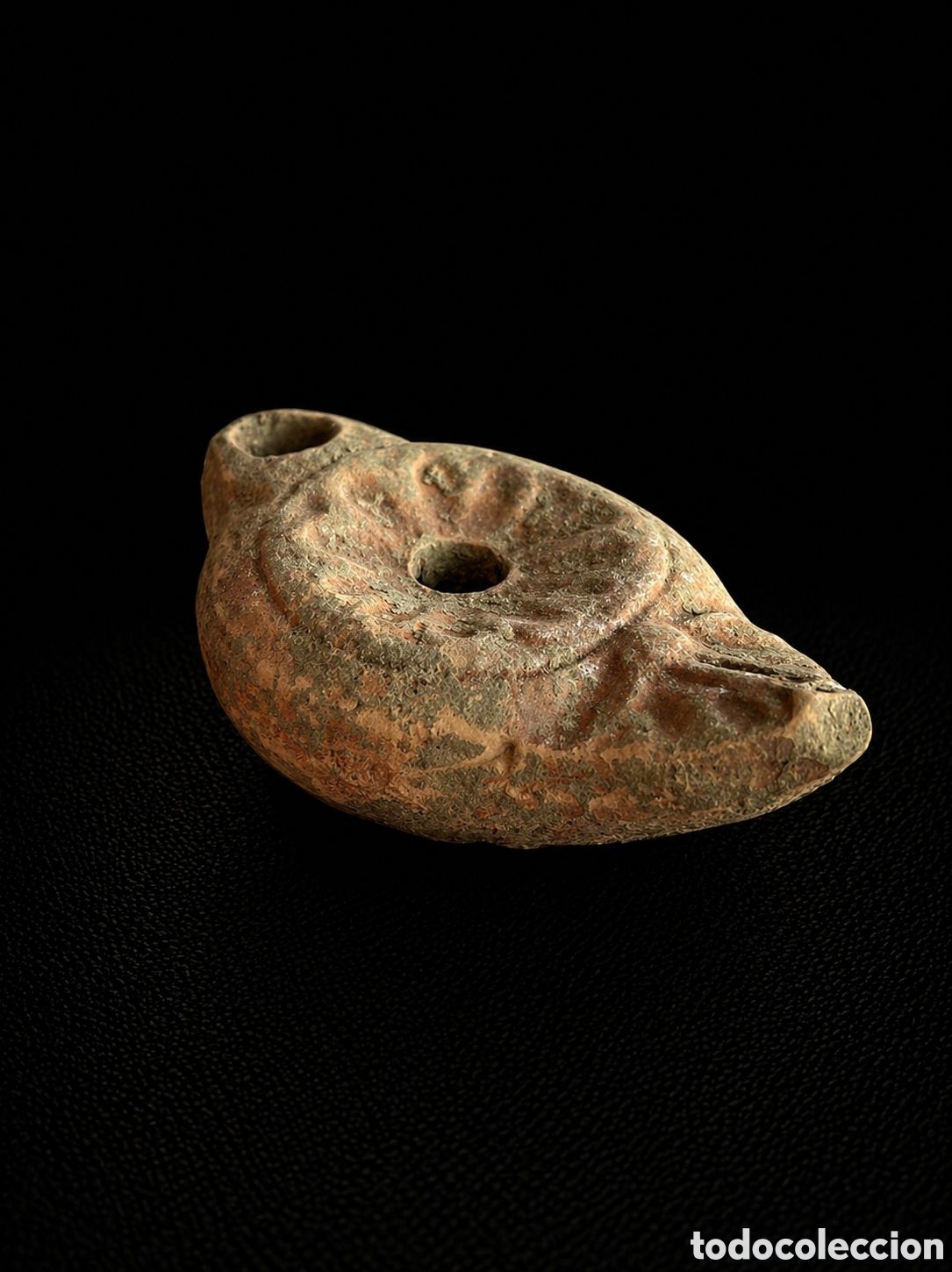 Roman Empire Coins: Lucerna de terracota de la epoca romana alrededor siglo III con certificado de autenticidad