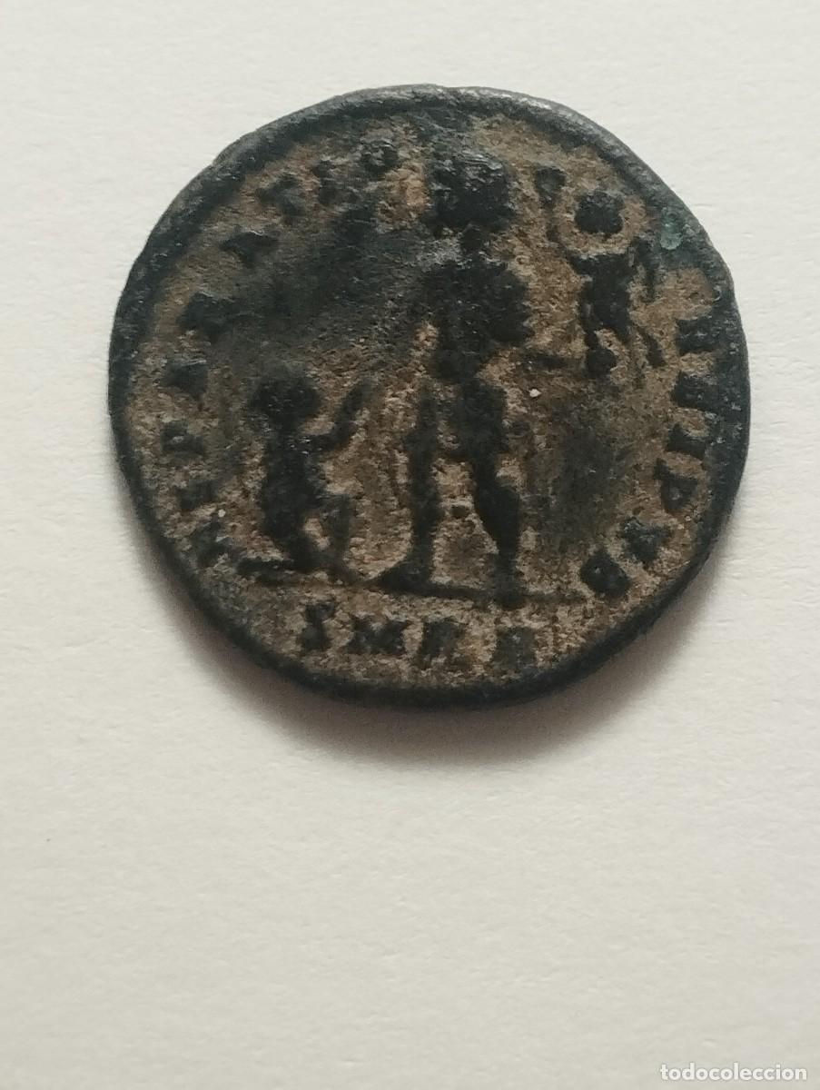 Monedas Imperio romano: Moneda romana del emperador Graciano - Foto 2