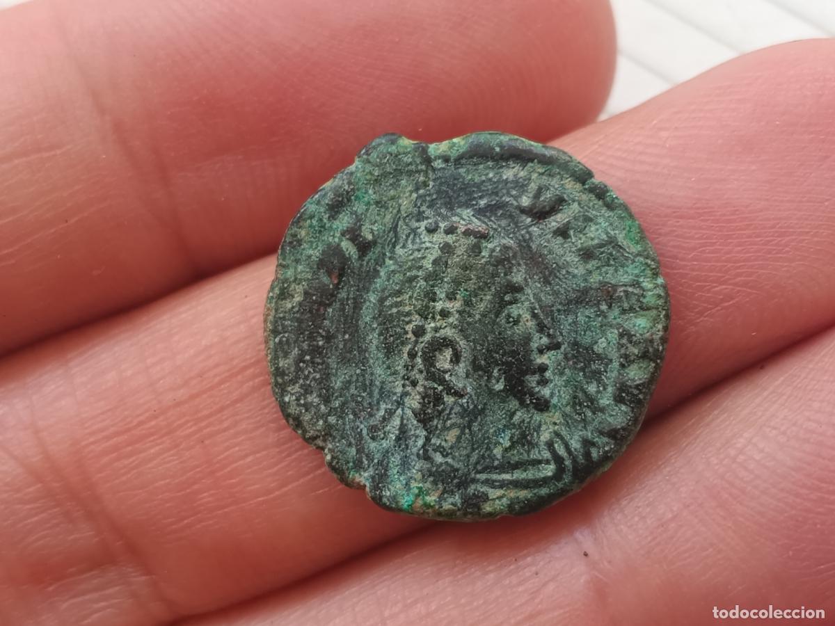 Monedas Imperio Romano: Follis romano de Arcadio