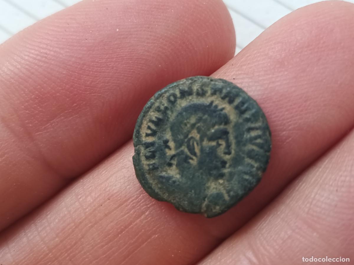 Monedas Imperio Romano: Nummus romano, Constancio