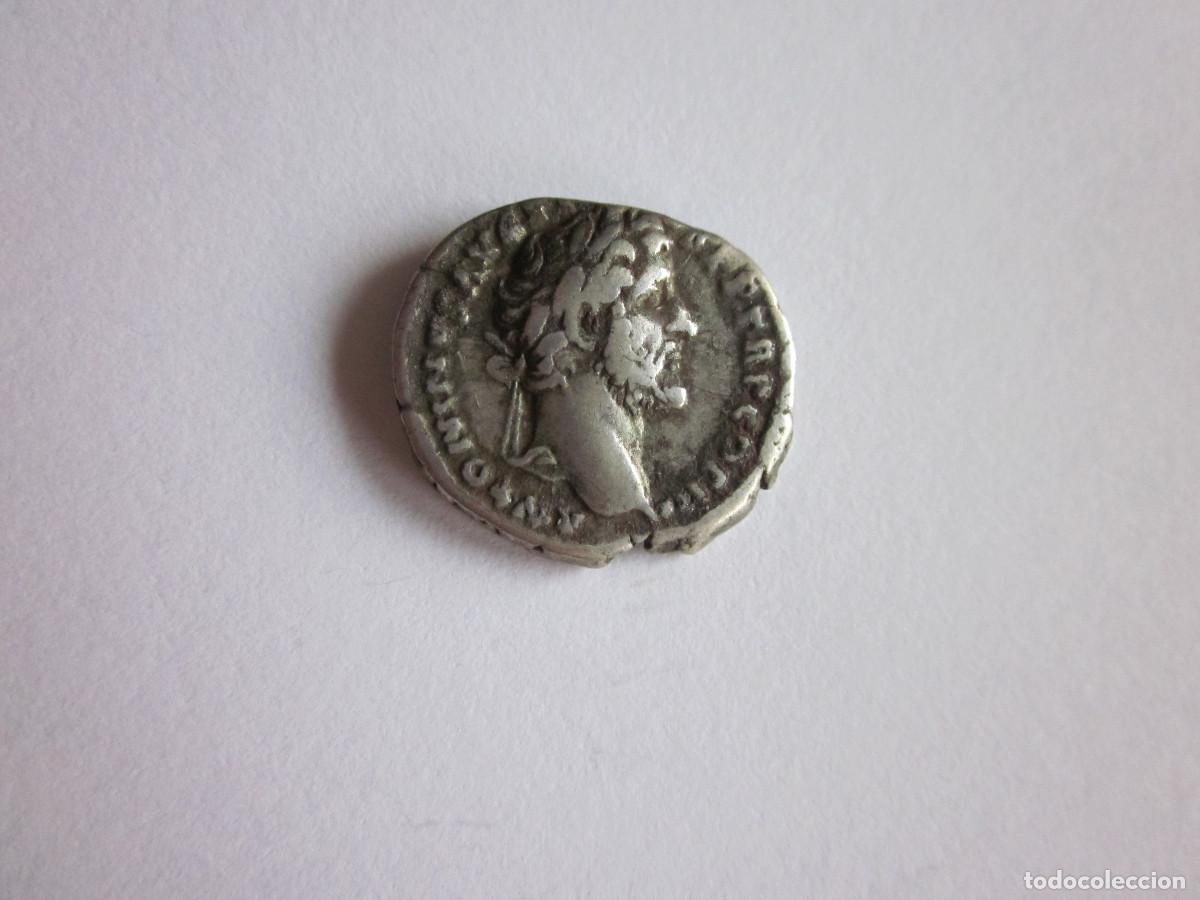 Roman Empire Coins: Denario de Antonino Pio. Annona. Plata.