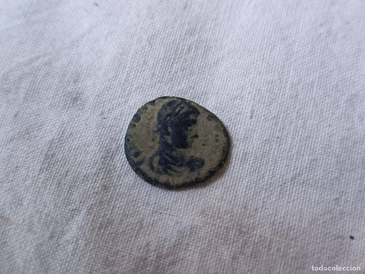 Moedas Imp&eacute;rio Romano: MR15, Antigua Moneda Romana, emperador a identificar