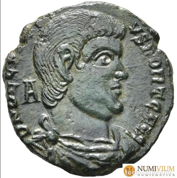 Monedas Imperio Romano: DECENCIO (C&eacute;sar, 350/1-353). AE. Treveri. Augusto, hermano de Magnencio