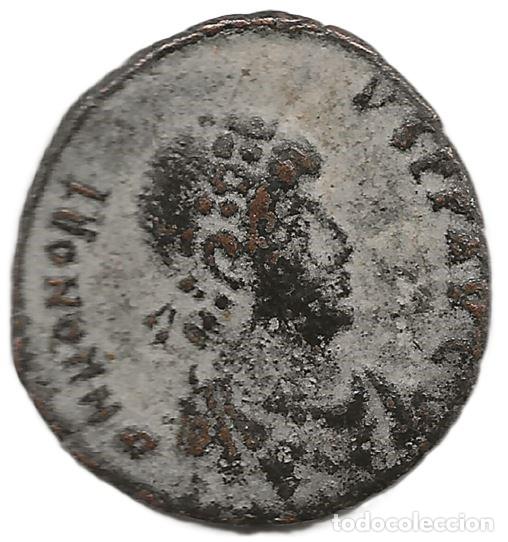 Monedas Imperio Romano: Follis Honorio 395-423 dC