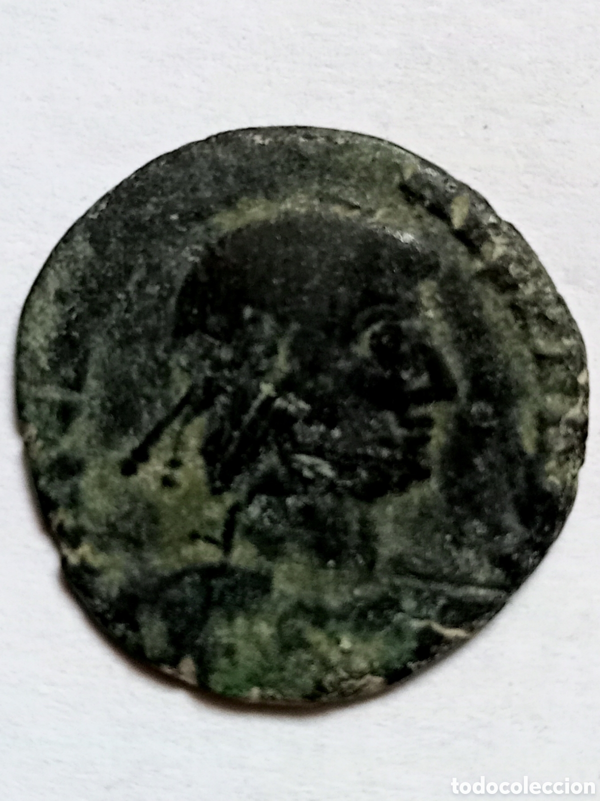 Monedas Imperio Romano: MAGNO MAXIMO - LVC - LION - SIGLO IV - CENTIONAL