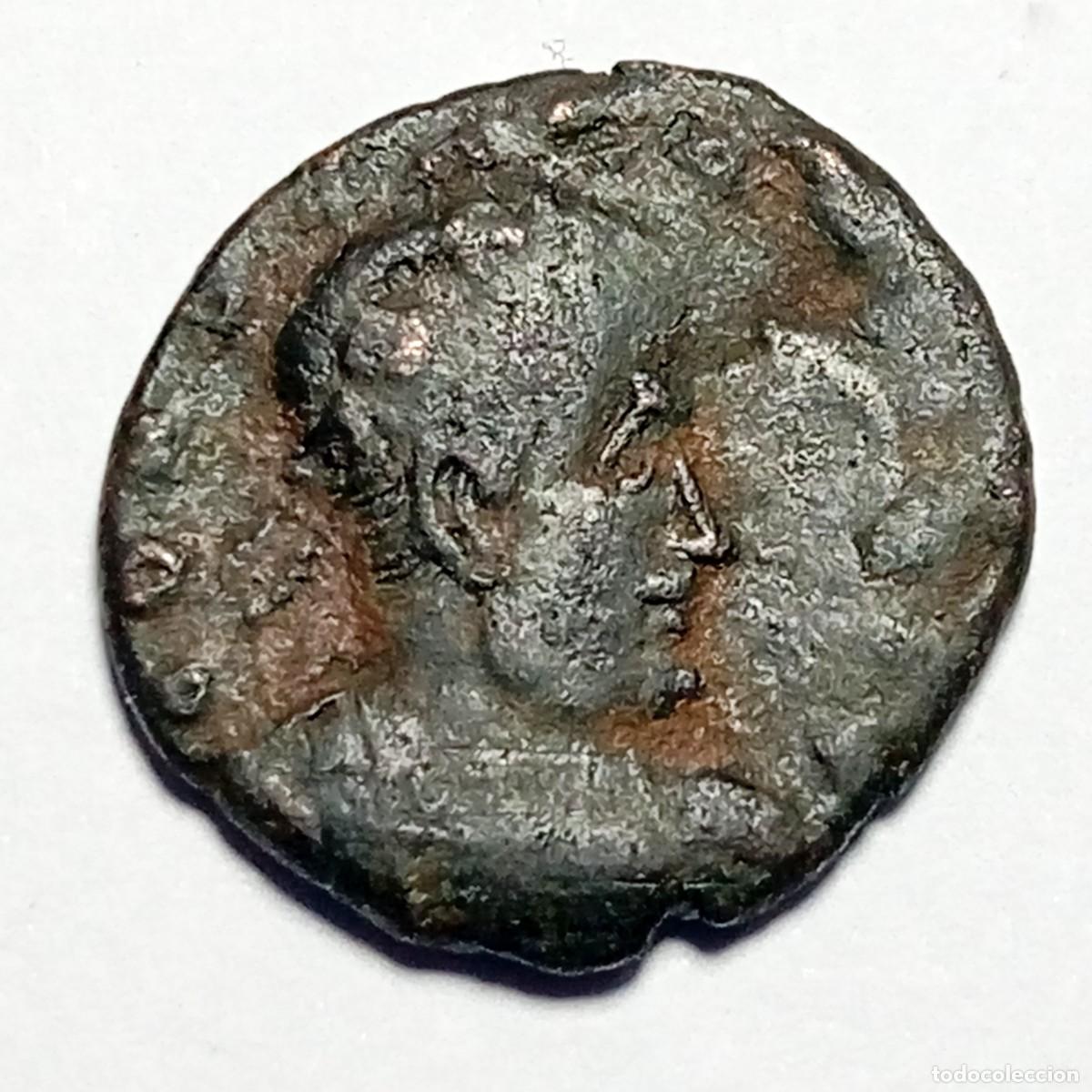Monedas Imperio Romano: ⚜️ BBF9 0. Constante I. VICTORIAE. AE 16. 1,62 g