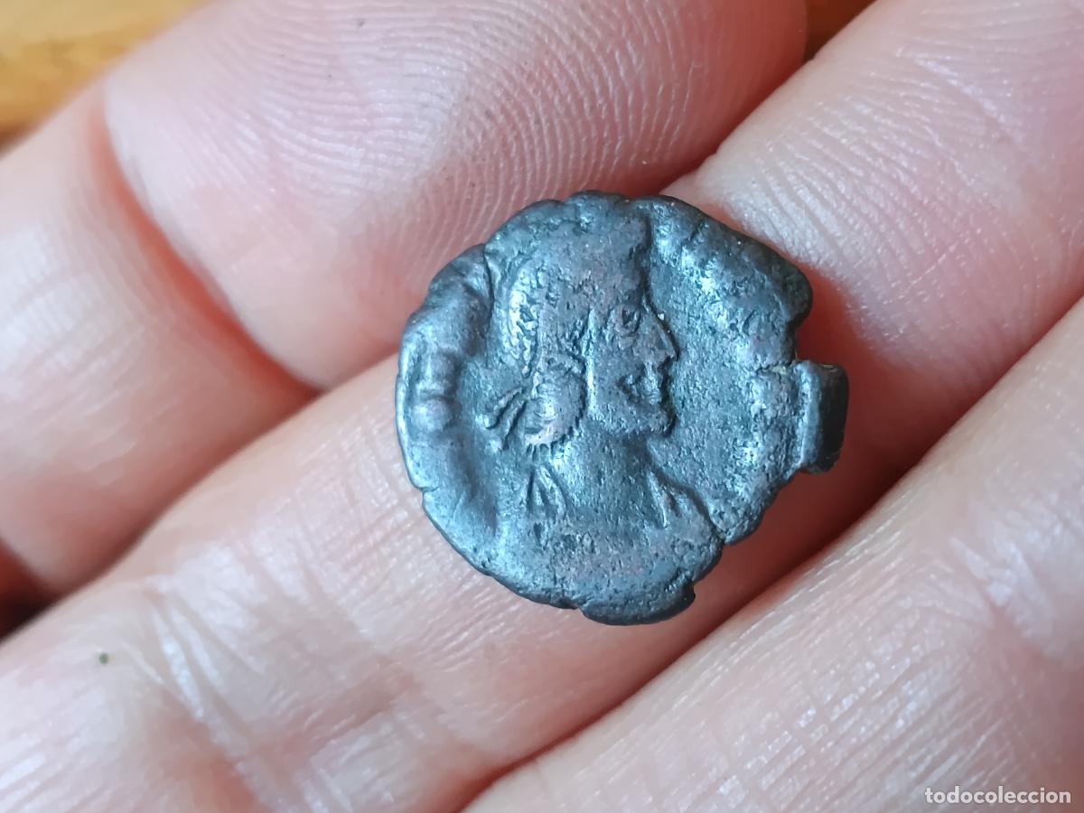 Monedas Imperio Romano: Moneda romana original. Teodosio
