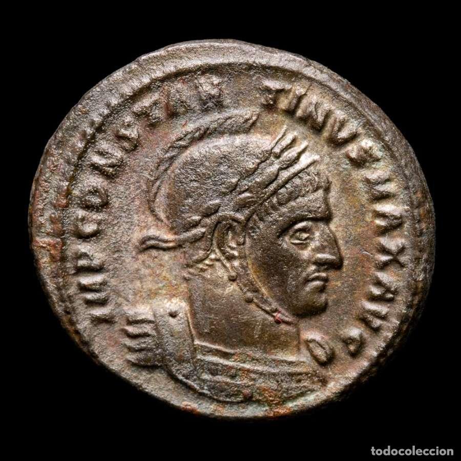 Monedas Imperio Romano: Constantino I, &AElig; Follis, Arles - VICTORIAE LAETAE PRINC PERP (497)