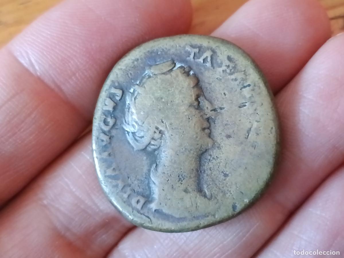 Monedas Imperio Romano: SESTERCIO DE FAUSTINA la Mayor. DIVA FAUSTINA