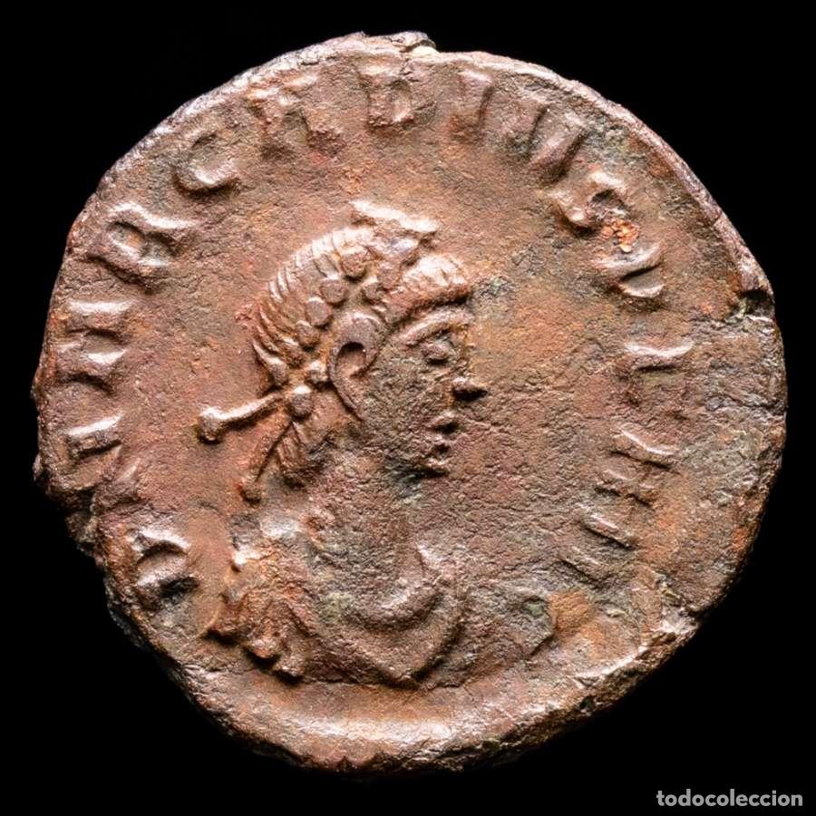 Monedas Imperio Romano: Arcadio 383-408 Nummus. Cizico, 378-383. VOT V en guirnalda SMK&Gamma;