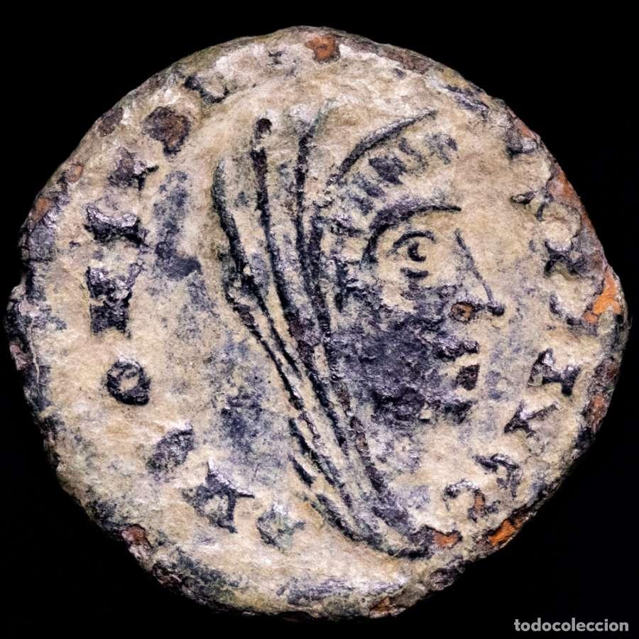 Monedas Imperio Romano: Divo Constantino I, follis. Alejandria. VN-MR. 337-340 dC Postumo