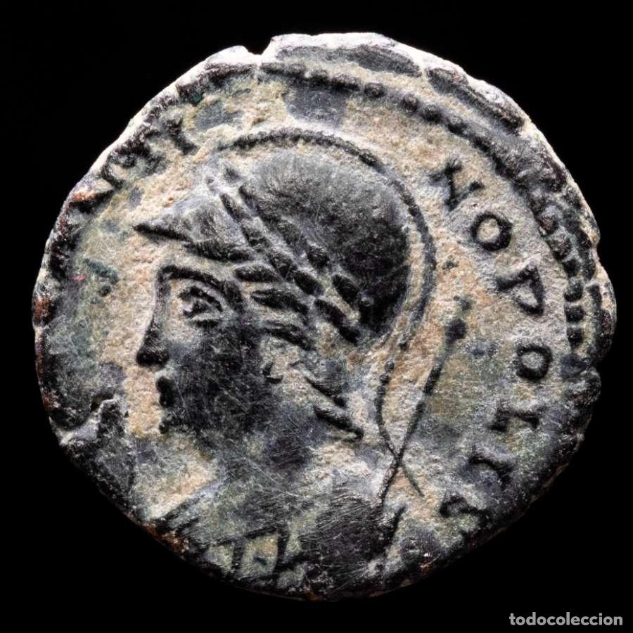Monedas Imperio Romano: Constantinopolis 1/2 follis, Palma en exergo, Conmemorativa, Roma