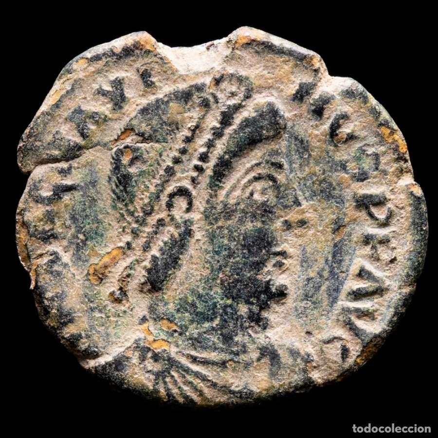 Monedas Imperio Romano: Magno Maximo. Maiorina, Arles, REPARATIO REIPVB / SCON (8195)