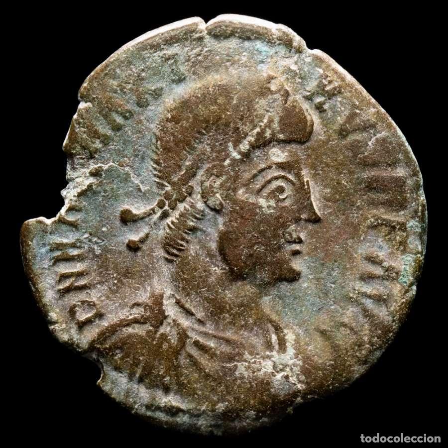 Monedas Imperio Romano: Magno Maximo. Maiorina, Arles, REPARATIO REIPVB / TCON (8203)