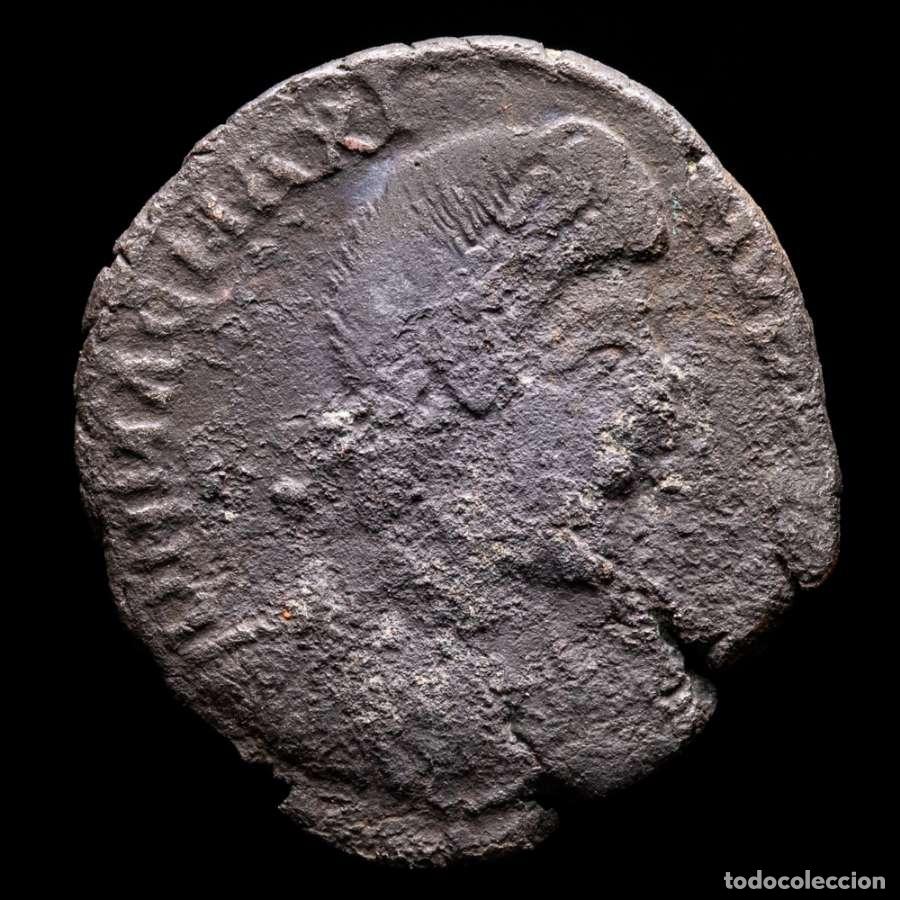 Monedas Imperio Romano: Magno Maximo. Maiorina, Arles, REPARATIO REIPVB / PCON (8218)