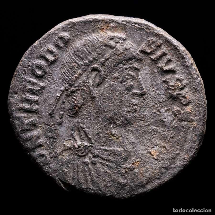 Monedas Imperio Romano: Teodosio I. AE maiorina. Siscia. REPARATIO REIPVB - ASISC (8222)