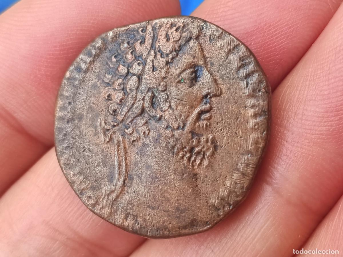 Monedas Imperio Romano: Buen sestercio de C&oacute;modo. COMMODUS