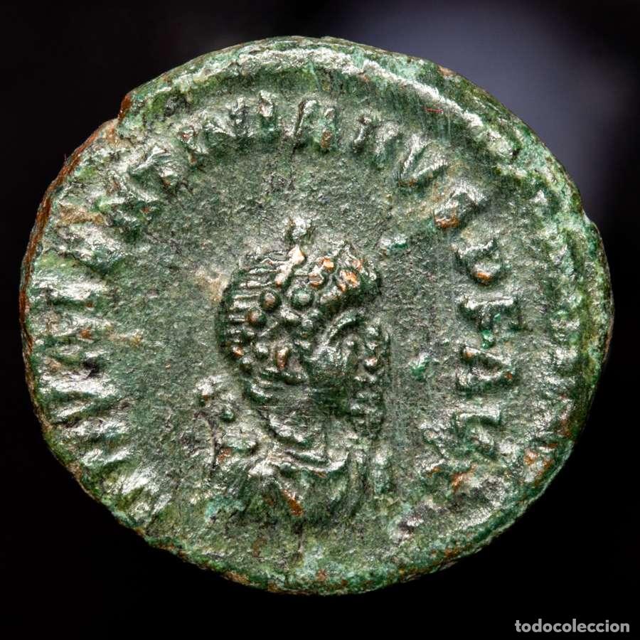Monedas Imperio Romano: Valentiniano II (378-383) Nummus Constantinopla VOT XX MVLT XXX.