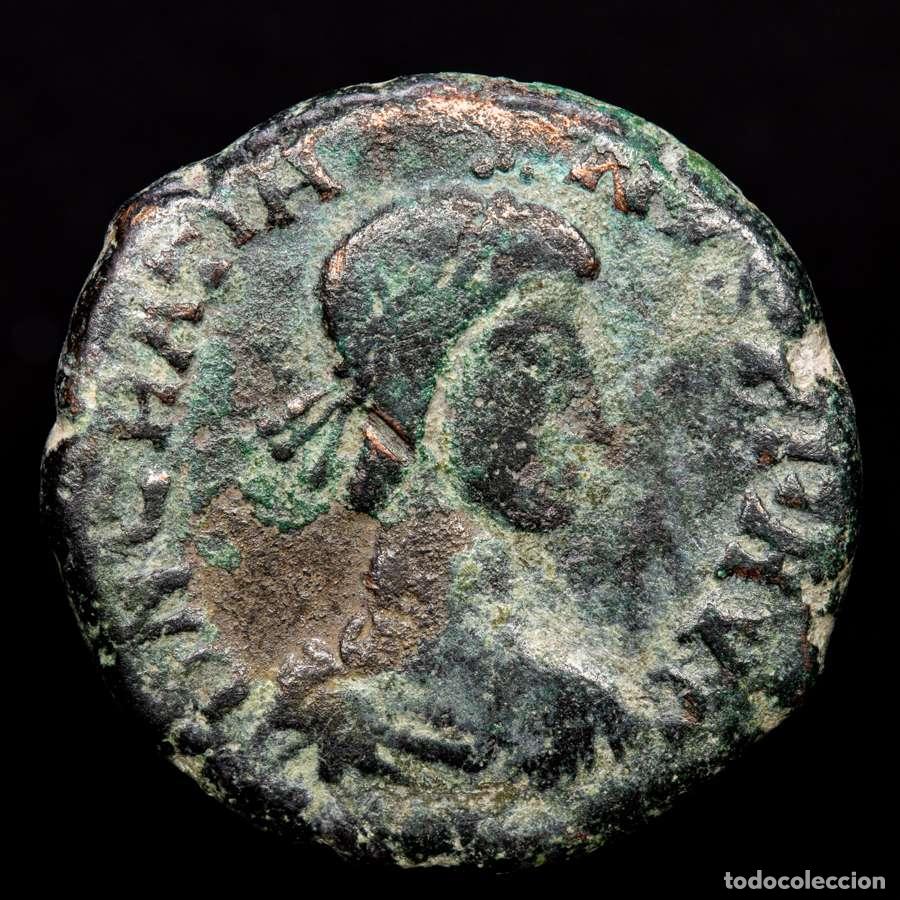 Moedas Imp&eacute;rio Romano: Graciano (378-383 d.C.), Maiorina de bronce. REPARATIO REIPVB