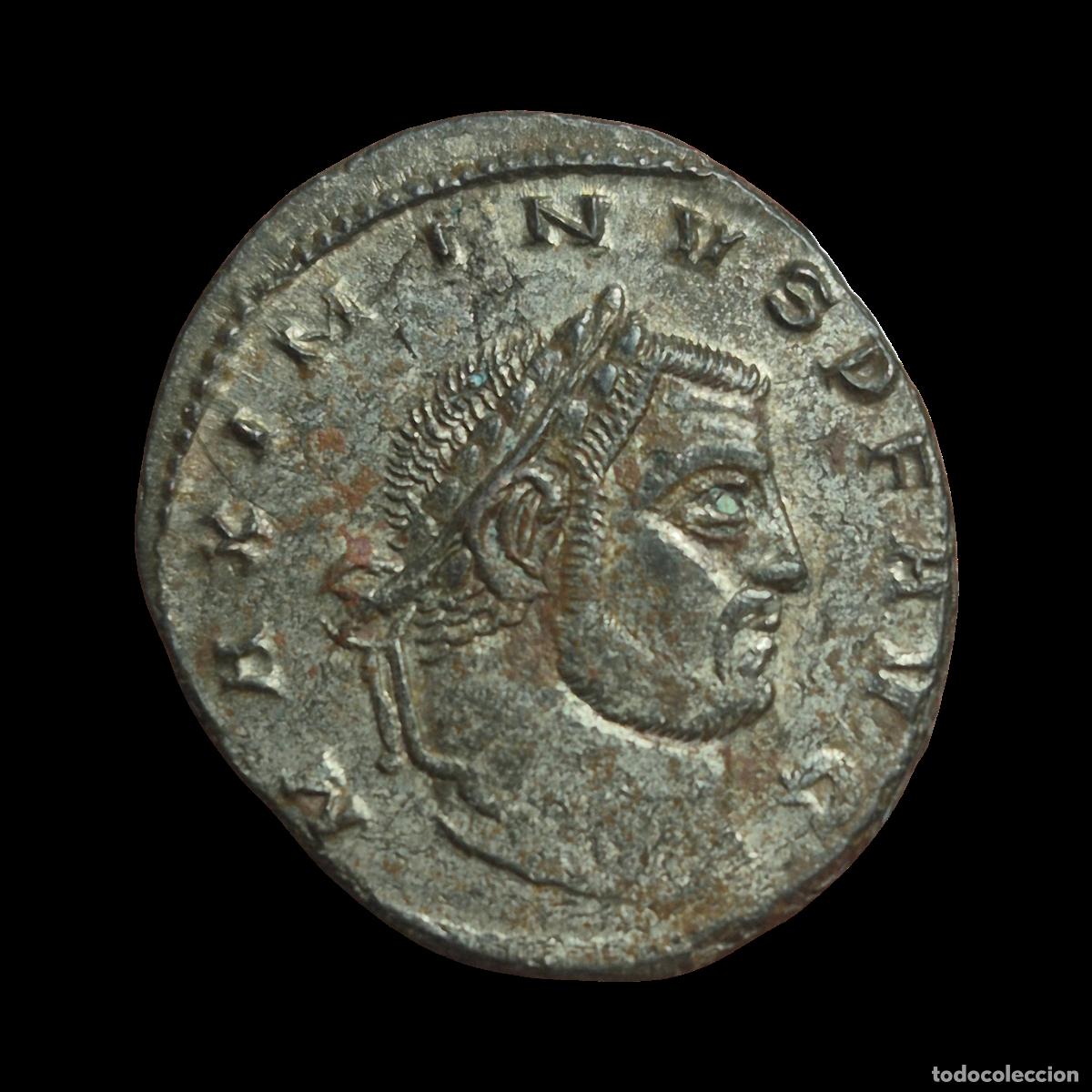 Monedas Imperio Romano: NT/ FOLLIS MAXIMINO II DAZA REV. JUPITER ESTANTE (A999)