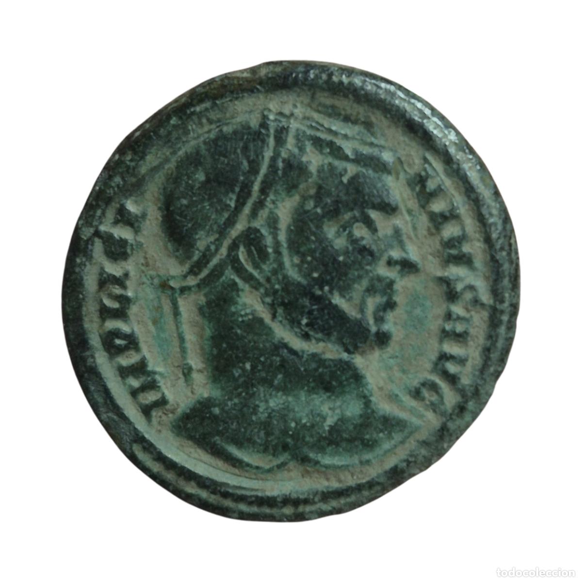 Monedas Imperio Romano: NT/ FOLLIS LICINIO I REV. 2 VICTORIAS (A1189)