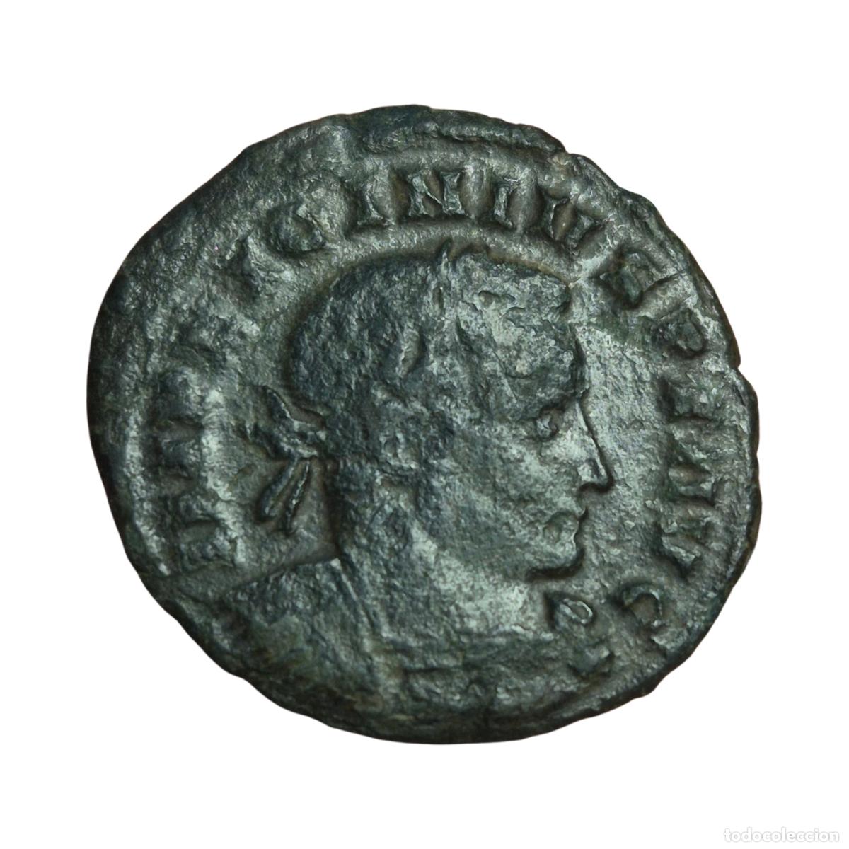 Monedas Imperio Romano: NT/ FOLLIS LICINIO I REV. GENIO ESTANTE (A1185)