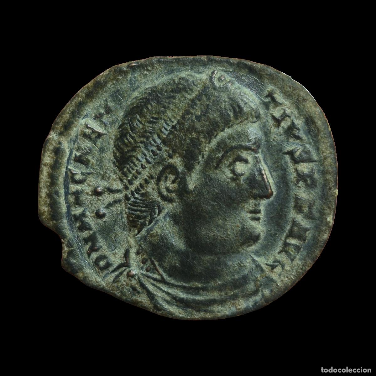 Monedas Imperio romano: NT/ MAIORINA MAGNENCIO REV. EMPERADOR ESTANTE (A1011)