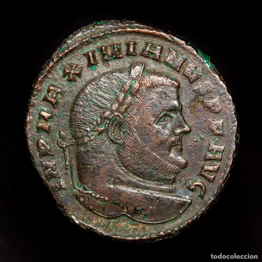 Monedas Imperio romano: Maximiano, follis, Cartago. SALVIS AVGG ET CAESS FEL KART // B.