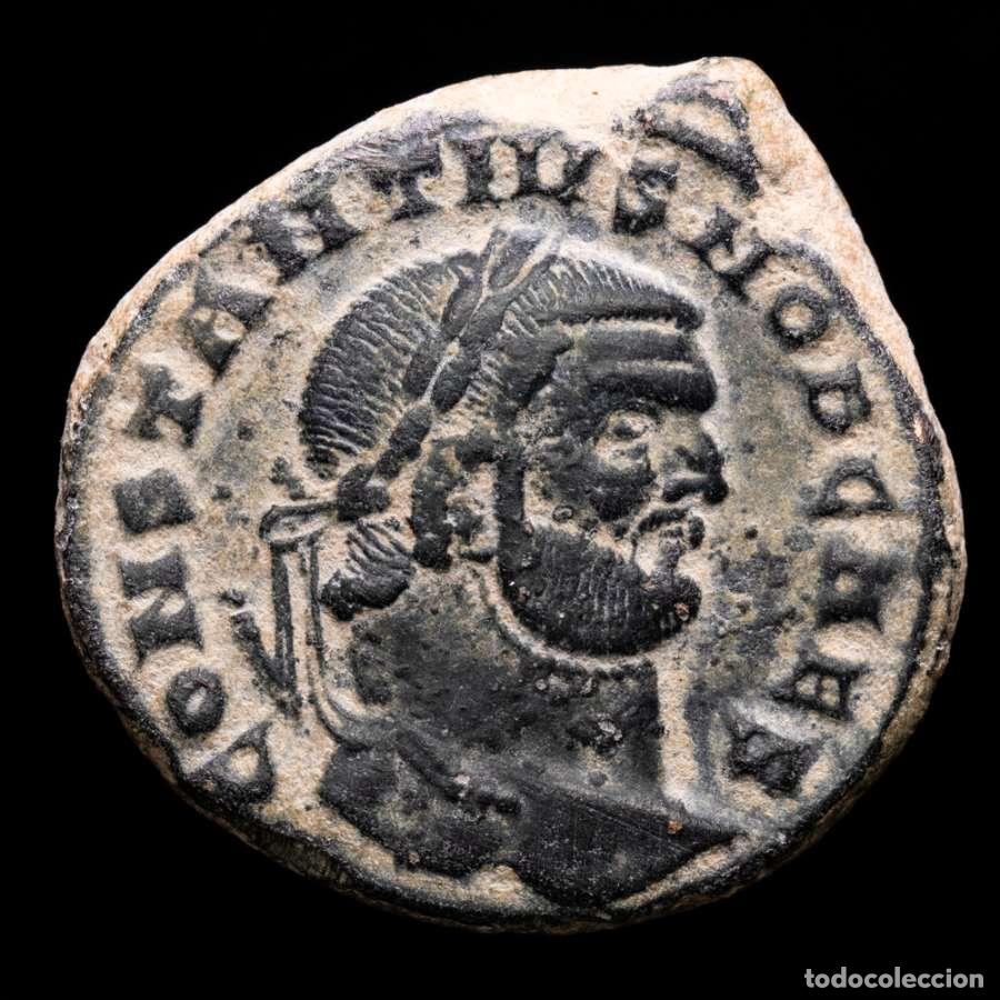 Monedas Imperio romano: Constancio I Cesar Follis, Roma. GENIO POPVLI ROMANI, R / F. Gamma
