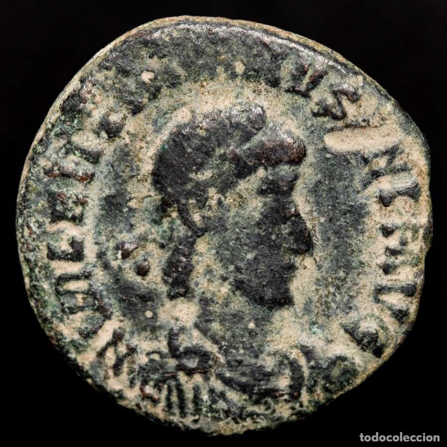 Monedas Imperio romano: Valentiniano II ( 375-392 ) mayorina Cyzico. REPARATIO REIPVB// SMKB