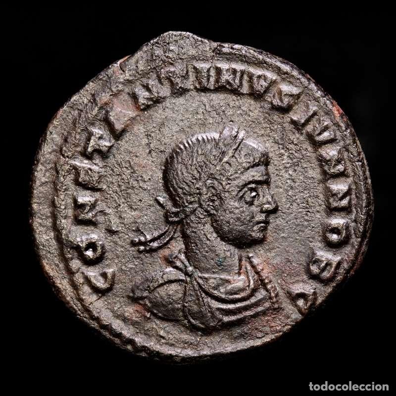 Monedas Imperio romano: Constantino II AE follis. Arles. 318 dC. CLARITAS REIPVB C-S / PARL