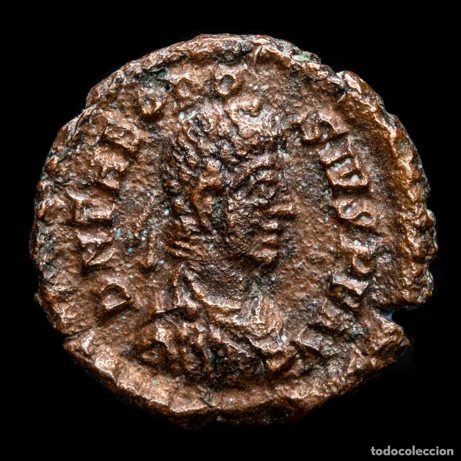 Monedas Imperio romano: Teodosio (370-395 d.C.), Nummus. Ceca de Siscia. VICTORIA AVG ASIS