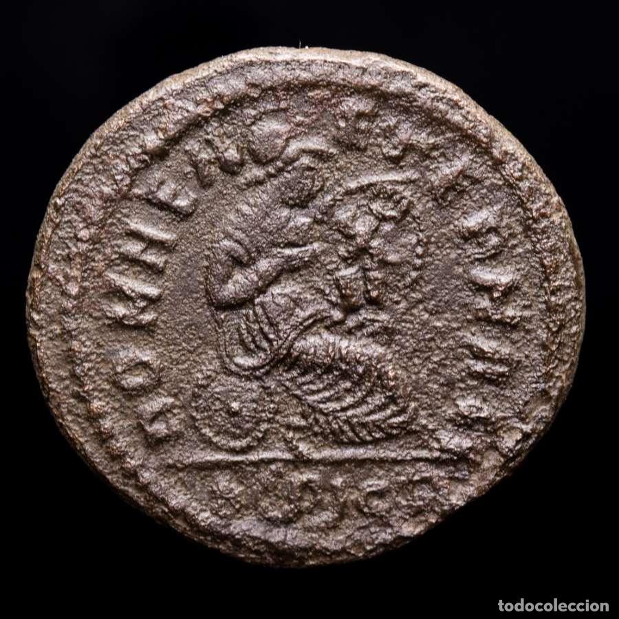 Monedas Imperio romano: Constantino I - Roma. ROMAE AETERNAE // RЄѠCT - Foto 2