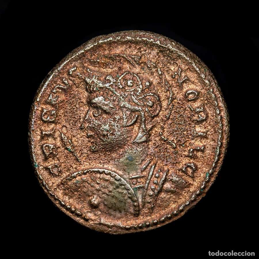 Monedas Imperio romano: Crispo Cesar, follis BEAT TRANQLITAS - VOT-IS-XX. PLON. Londinium.