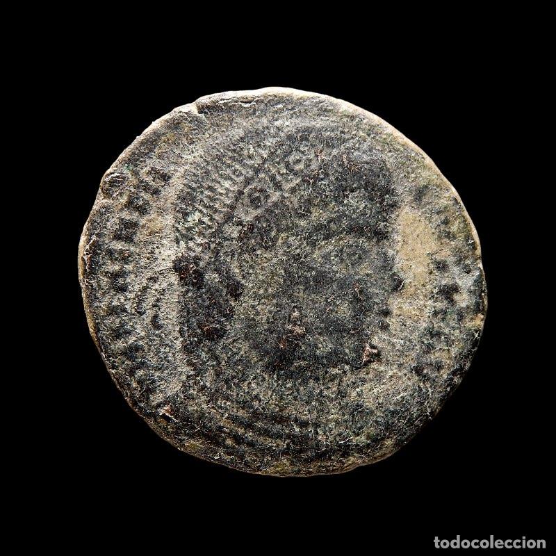 Monedas Imperio romano: Magnencio (350/3 dC) Centenionalis, Lugdunum, RPLG. A90-M