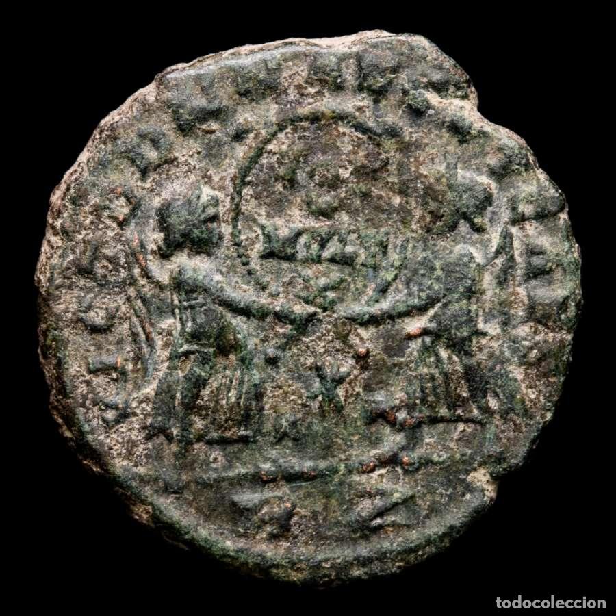 Monedas Imperio romano: Magnencio, &AElig; Maiorina Roma. Dos Victorias ☆ / RZ ( rara oficina )