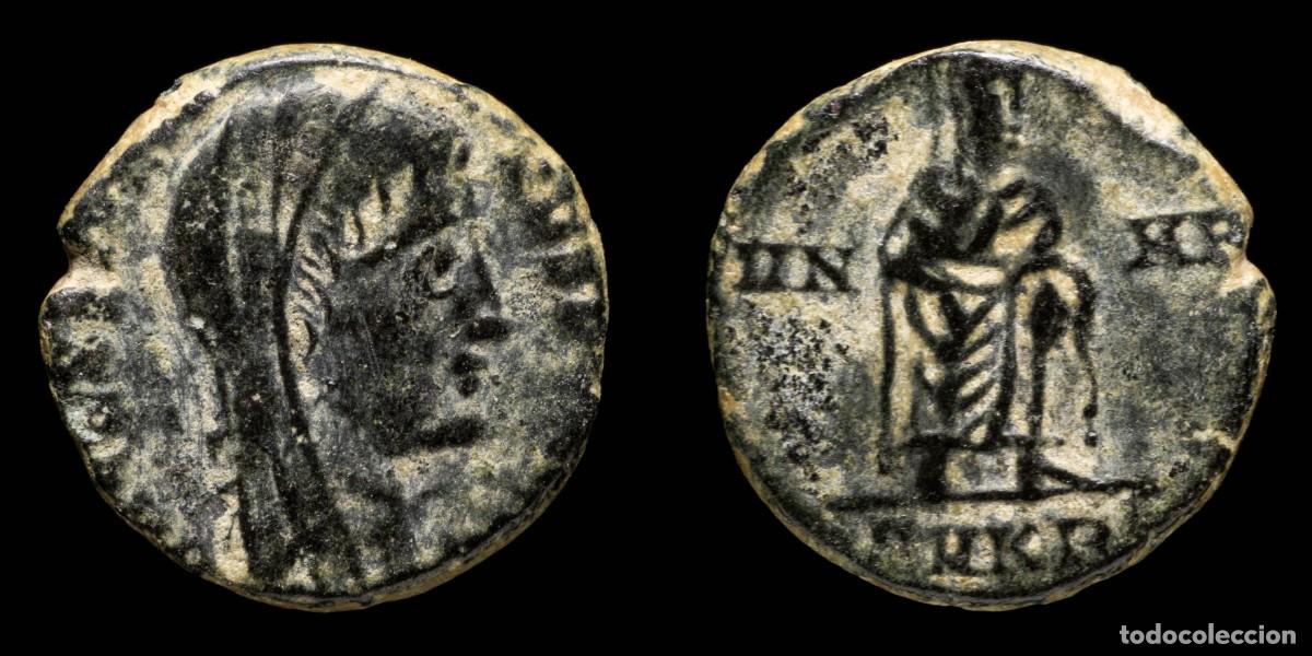 Monedas Imperio romano: Constantine - VN MR, Cizycus - 14 mm. / 2.09 gr.