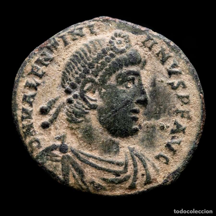 Monedas Imperio romano: Valente (364-378 d.C.) AE18, Roma. SECVRITAS REIPVBLICAE. SM❦RP