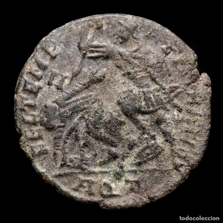 Monedas Imperio romano: Constancio Gallo 351-354 AE17. Aquileia. AQT. FEL TEMP REPARATIO.