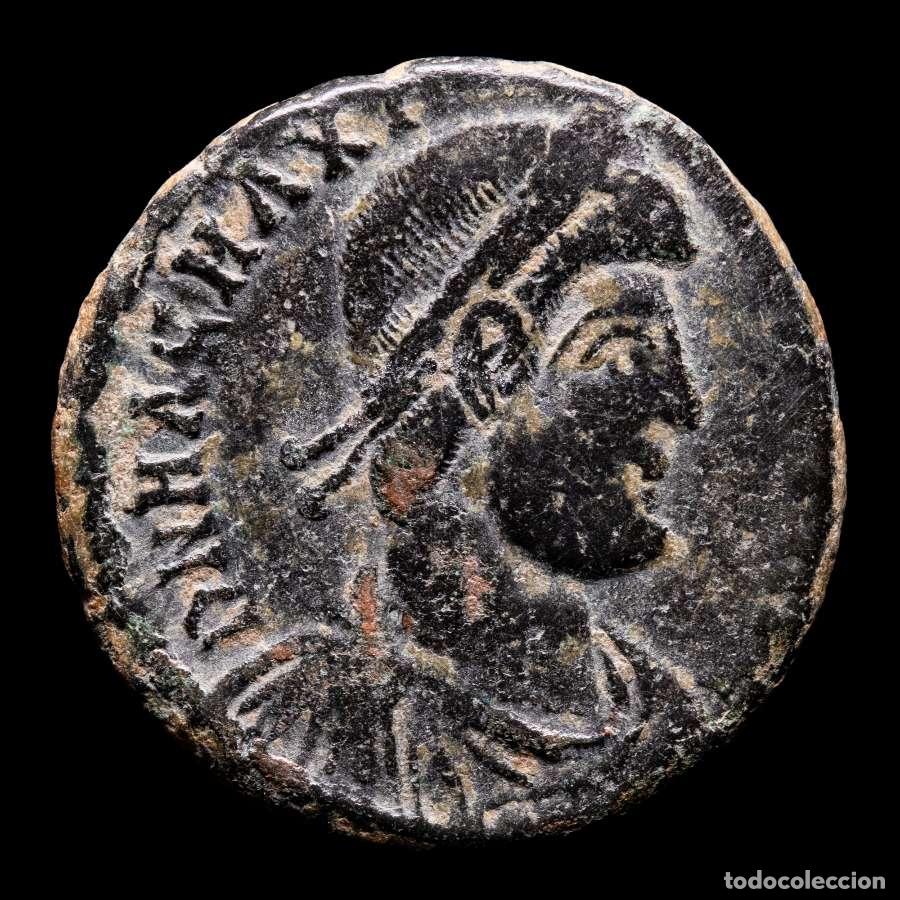 Monedas Imperio romano: Magno Maximo 383-388 - Maiorina, Arles REPARATIO-REIPVB.SCON (3751)